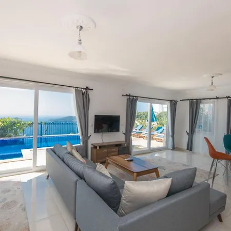 With Children's Pool And Sea View For 6 People In Antalya, - Awz 135 كاس